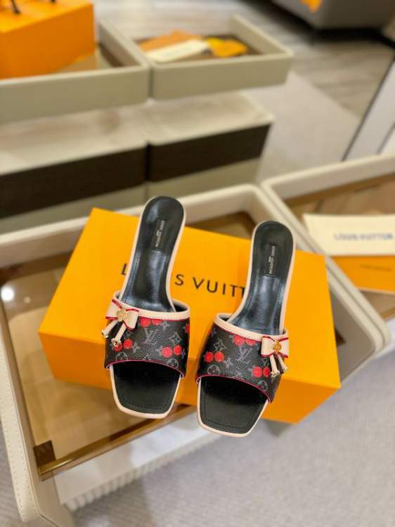 Picture of Louis Vuitton Shoes _SKULVsz34-42513671.5cmmnh0706